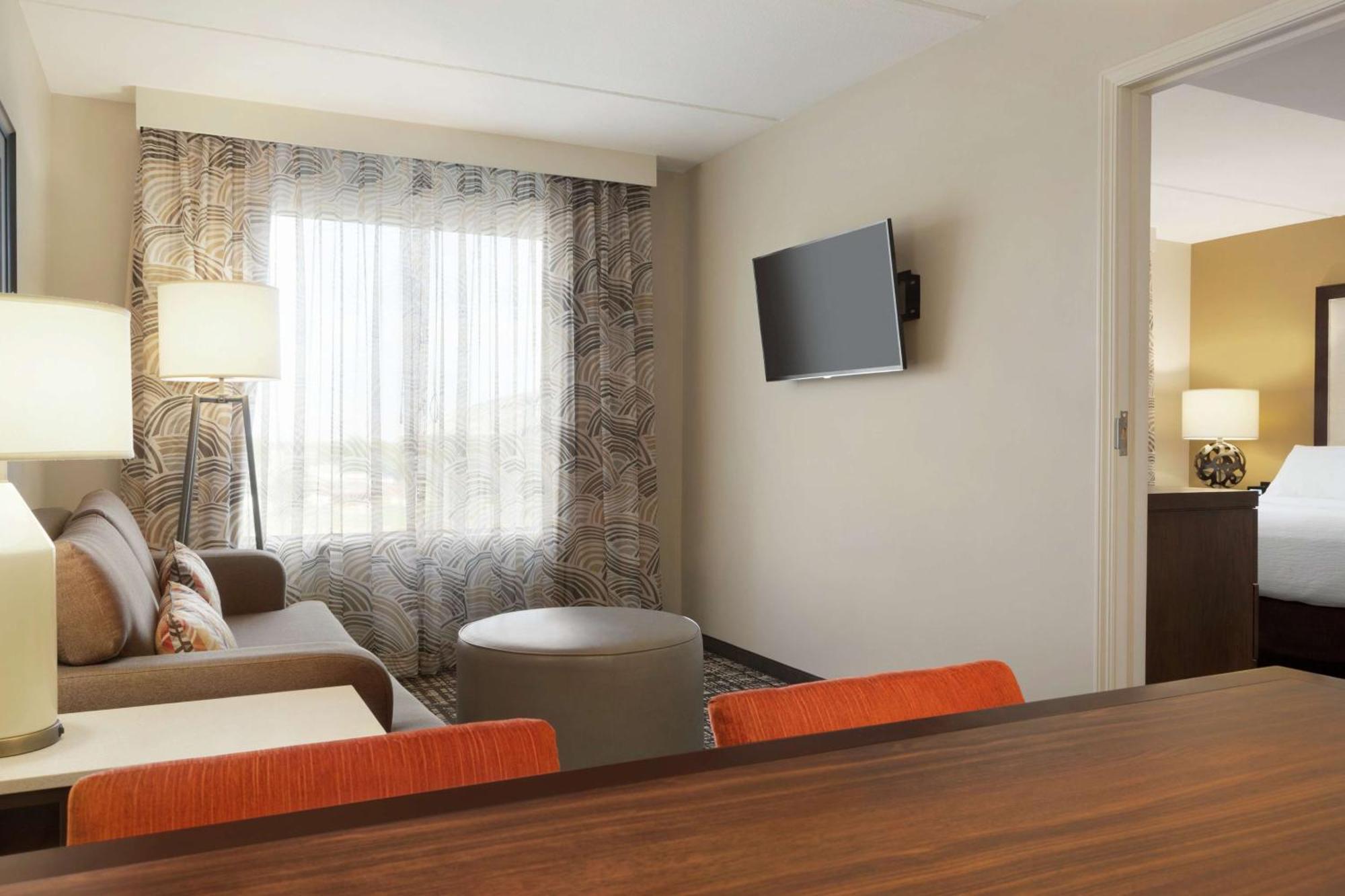 Embassy Suites Oklahoma City Downtown/Medical Center Экстерьер фото